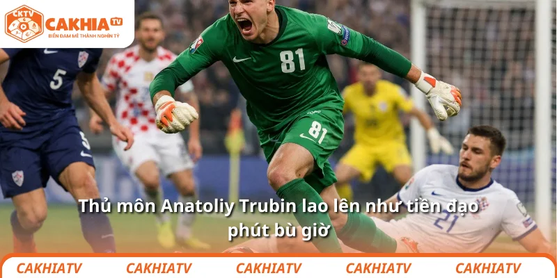 Thủ môn Anatoliy Trubin ghi bàn kéo Benfica hồi sinh 2 Thủ môn Anatoliy Trubin lao lên như tiền đạo phút bù giờ